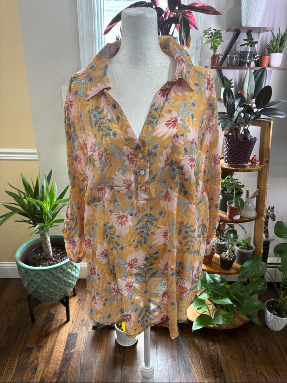 Relaxed Yellow Floral Button-Neck Blouse
